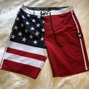 Hurley Phantom Men’s Board Shorts Size 32